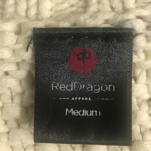 Womens Cream Sweater. Size Medium. 19” pit to pit. - Picture 5 of 5